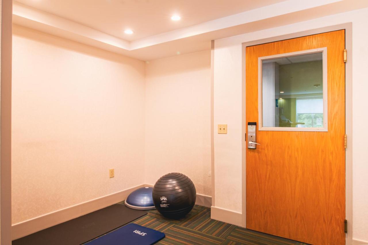 Holiday Inn Express & Suites - Lincoln East - White Mountains By Ihg Екстериор снимка