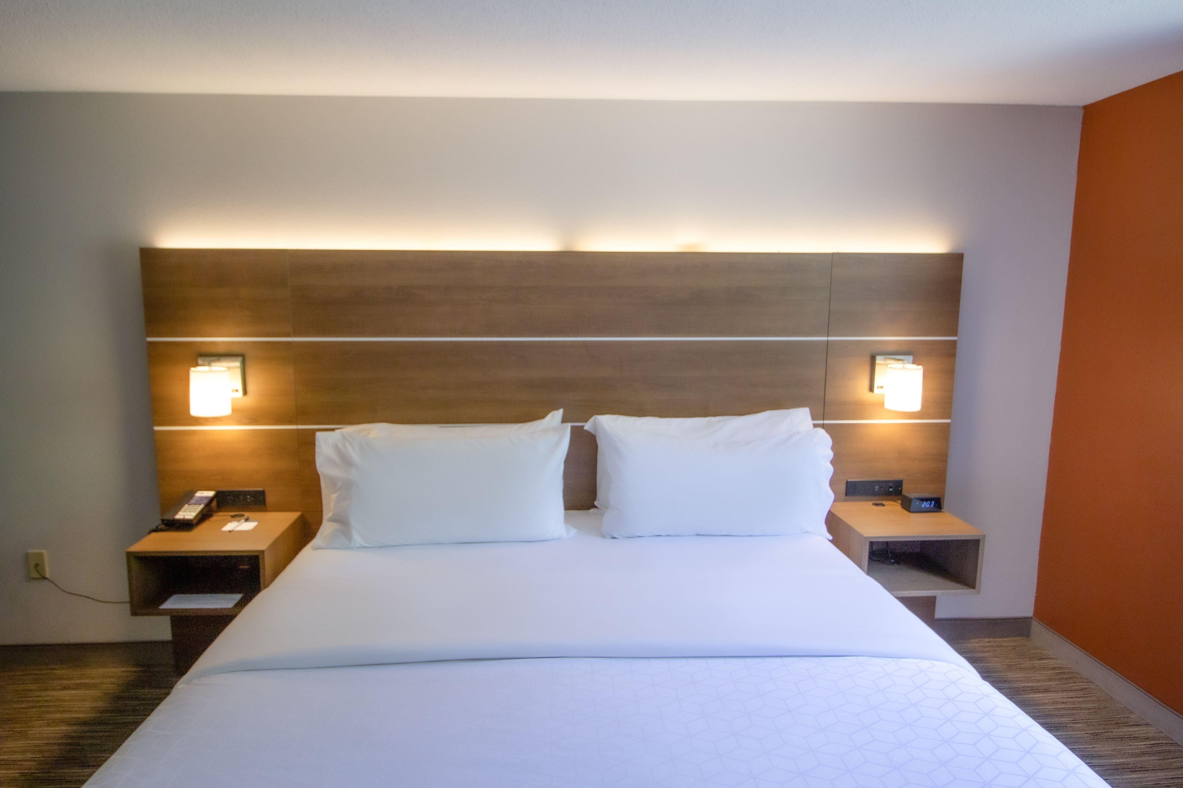 Holiday Inn Express & Suites - Lincoln East - White Mountains By Ihg Екстериор снимка